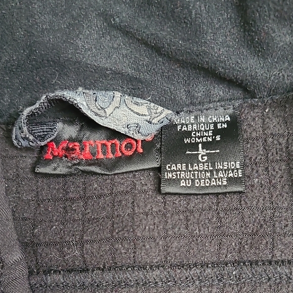 Marmot Black Softshell Jacket - Picture 2 of 7